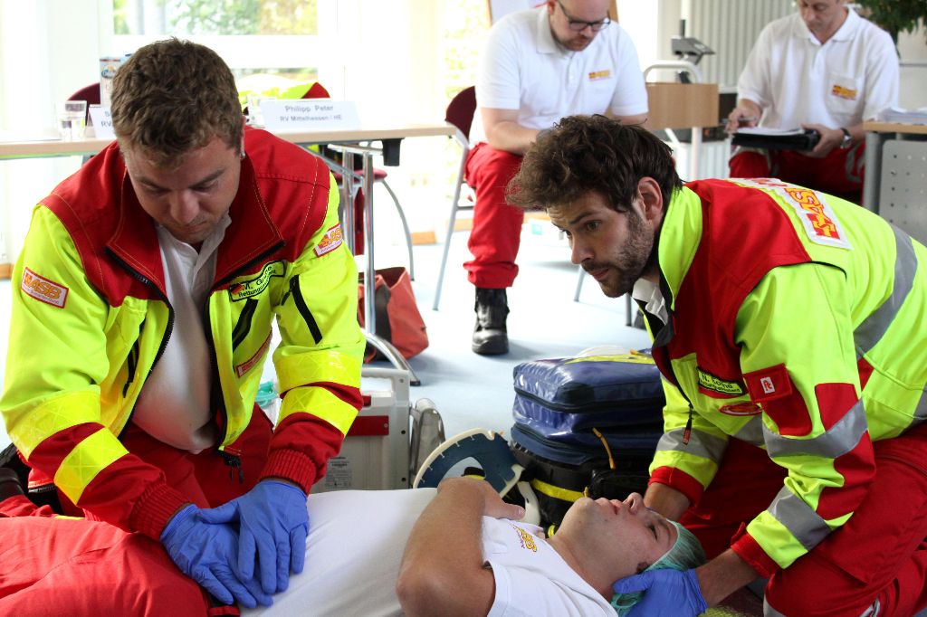 ausbildung-rettungsdienst-pakt-seminar-akoenigstein2015-1.jpg